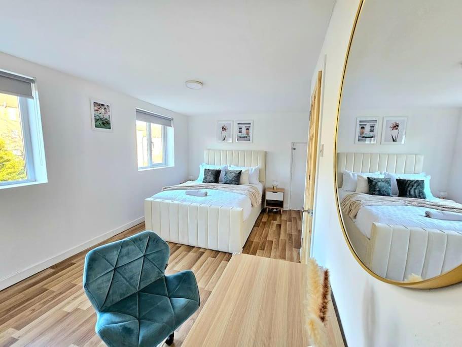 Spacious Haven With Free Parking Glasgow Eksteriør bilde